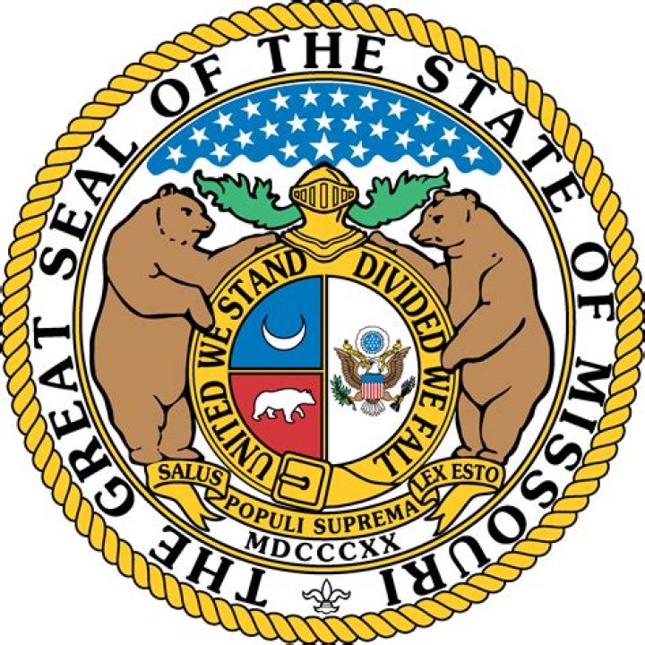 What is Missouri's state dog?