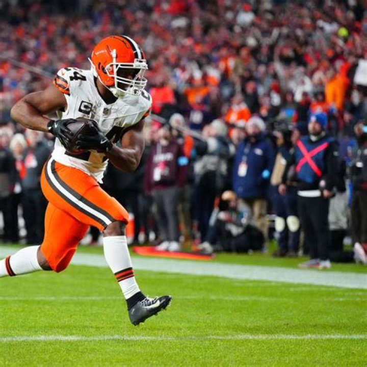 What is Nick Chubb's 40 time?