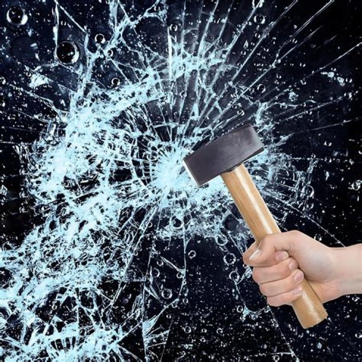 What is shatter backboard?