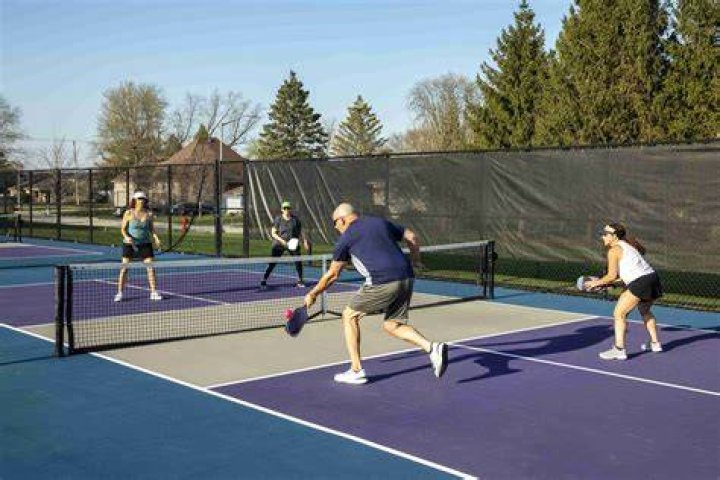 What is sideout in pickleball?