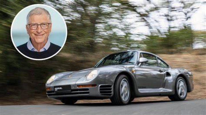 What kind of car Bill Gates drive?