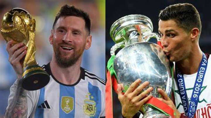 What Lewandowski said about Messi Ballon d Or?