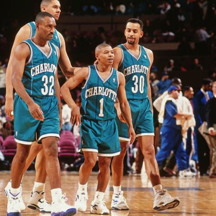 What NBA team did Muggsy play?