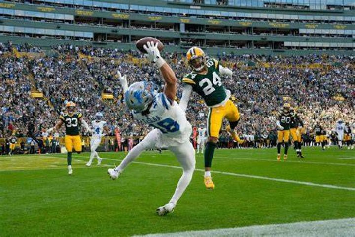 What NFL player just got a DUI?