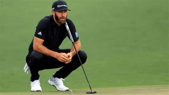 What putter does Dustin Johnson use?
