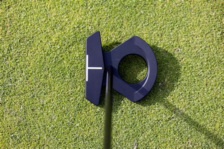 What putter has won the most tournaments?