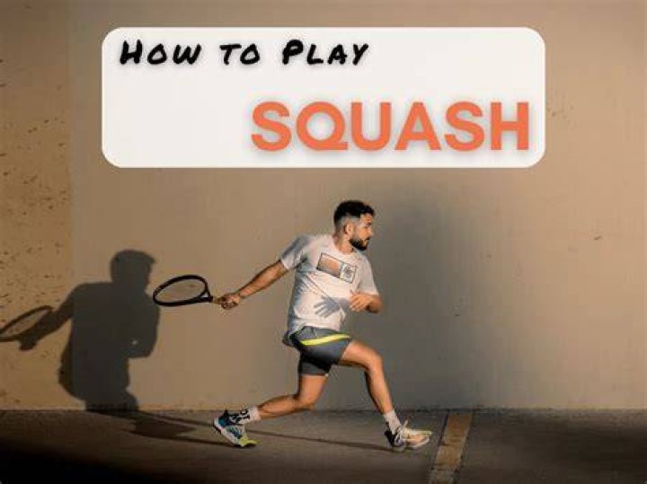 What shoes do you need to play squash?