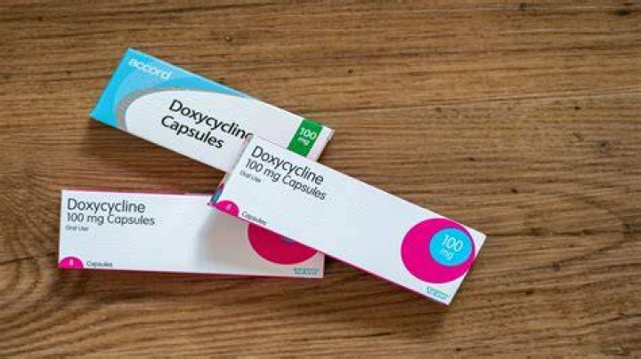 What should you not mix with doxycycline?