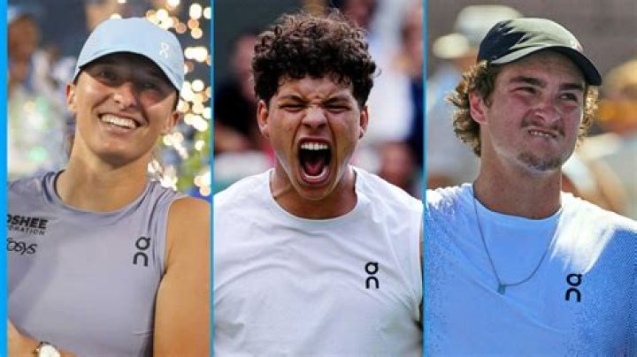 What tennis players are sponsored by Uniqlo?