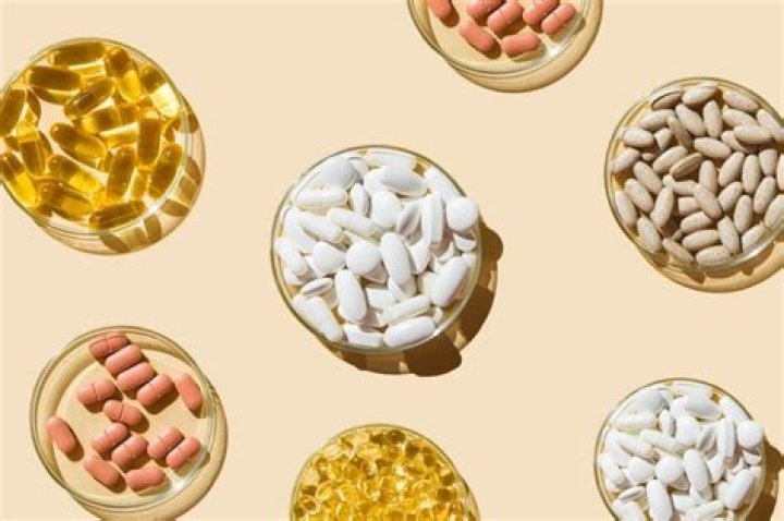 What vitamins help prevent miscarriage?