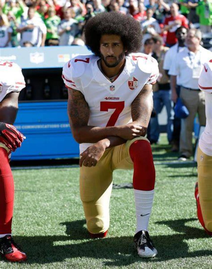 What was Colin Kaepernick's win/loss record?