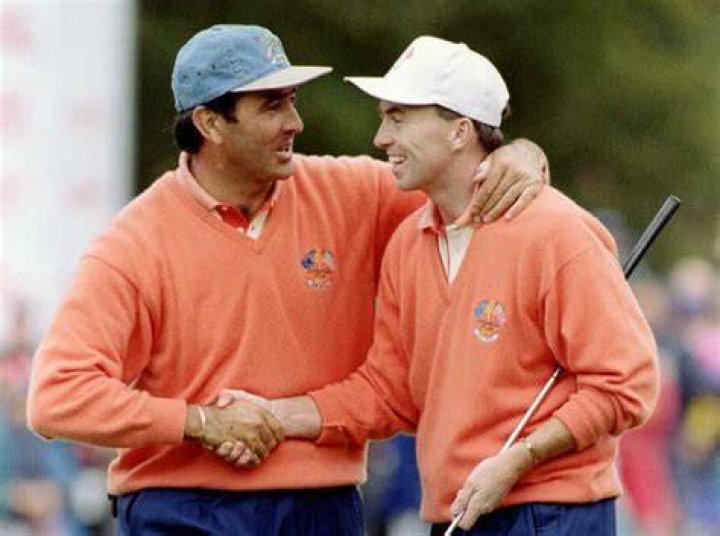 What year was Paul Azinger the Ryder Cup captain?
