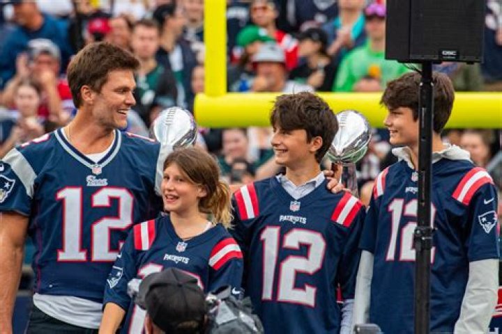 When did Tom Brady go into retirement?