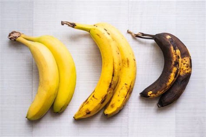 When should you throw out bananas?