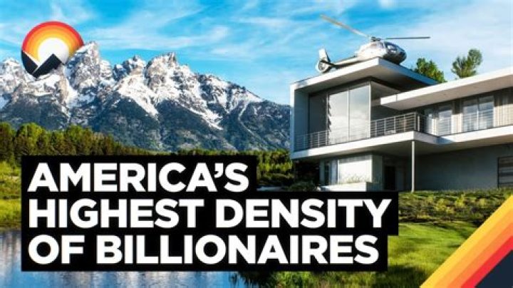Where do billionaires live in Greece?