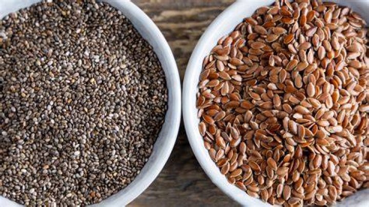 Which is better oatmeal or flaxseed?