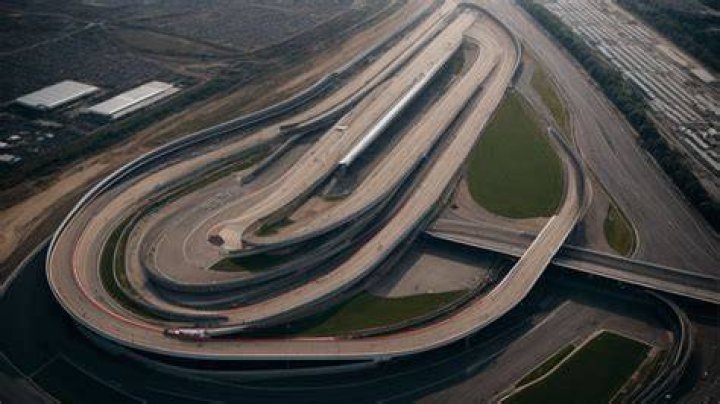 Which is the shortest F1 circuit?