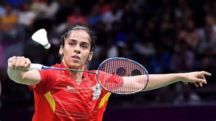 Which racket is used by Saina Nehwal?