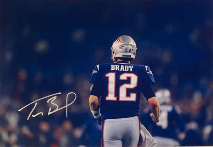 Who almost signed Tom Brady?