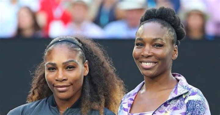 Who are Venus and Serena other siblings?