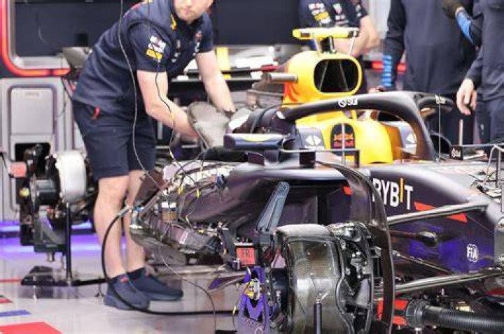 Who builds Red Bull F1 engines?