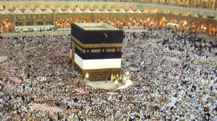 Who built the Kaaba?