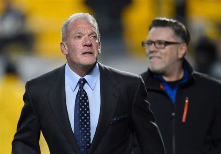 Who is Carlie Irsay married to?