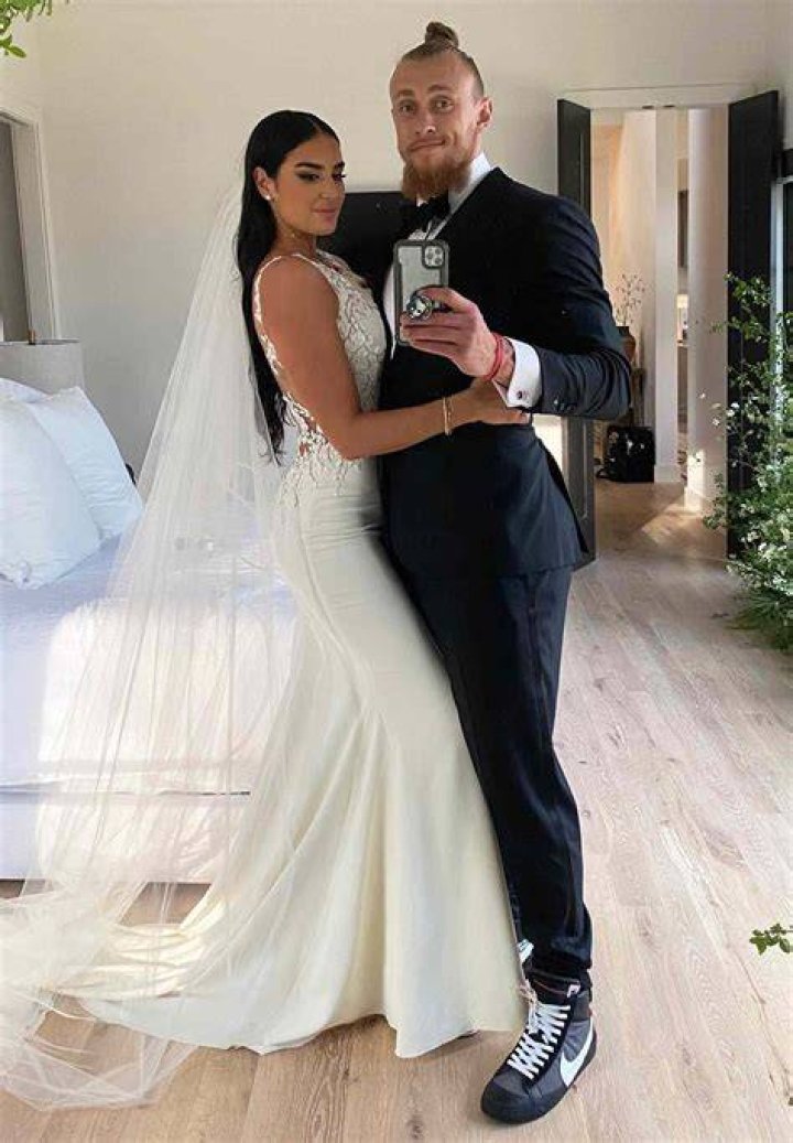 Who is Kittles wife?