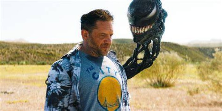 Who is stronger Sandman or Venom?