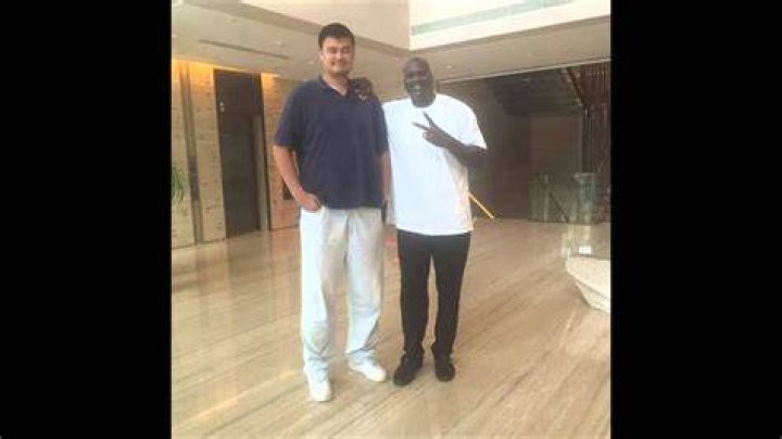 Who is taller than Shaquille Oneal?