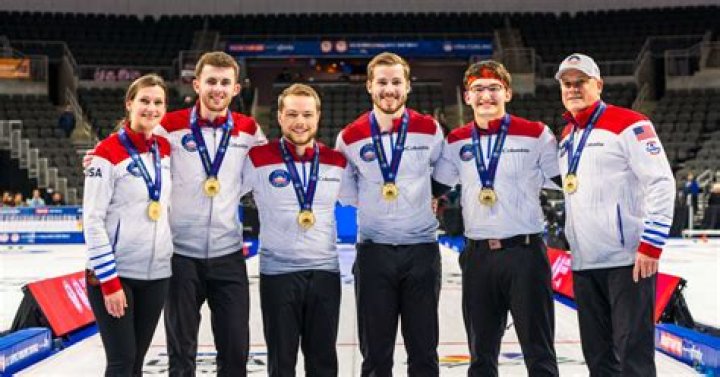 Who is the 5th person in the curling team?