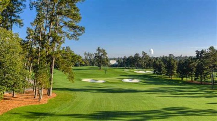 Who is the head pro at Augusta National Golf Club?