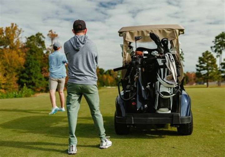 Who is the lowest handicap golfer?
