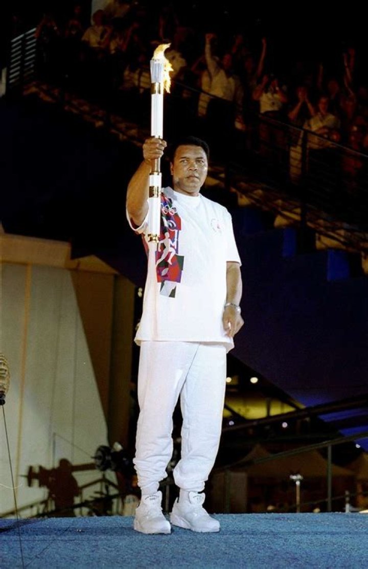 Who lit the torch in the 1996 Atlanta Olympics?