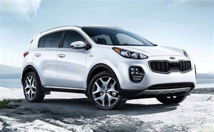 Who makes Kia?