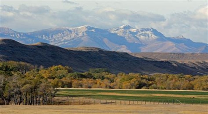 Who owns the Broken O Ranch?
