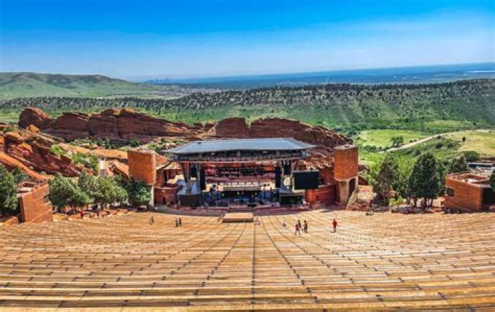 Who plays podge in Red Rock?