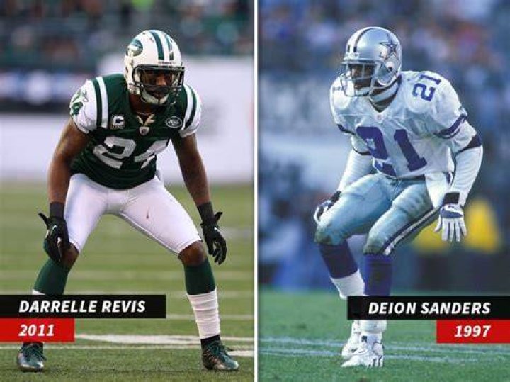 Who was faster Darrell Green or Deion Sanders?