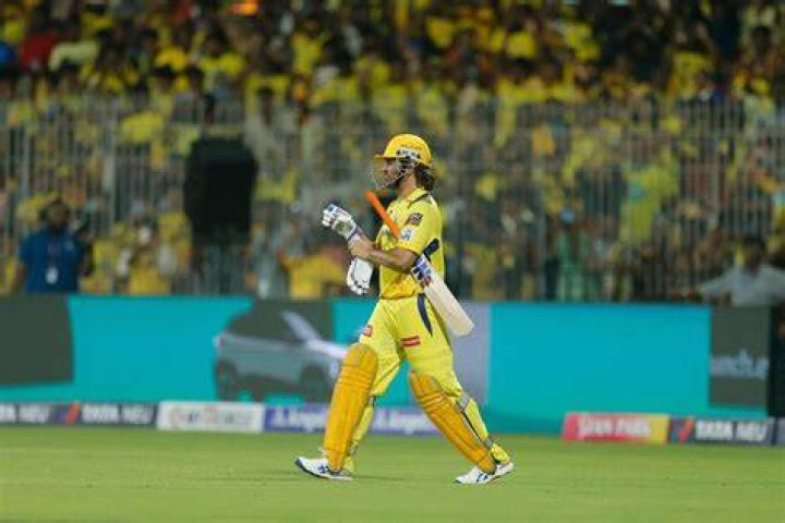 Who will lead CSK after Dhoni?