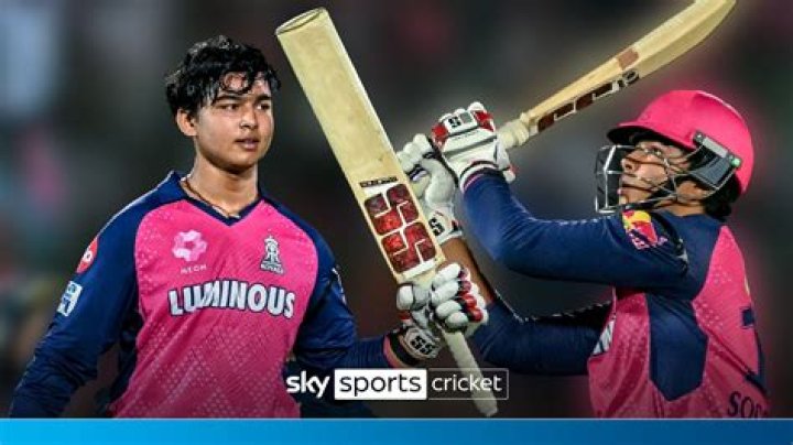 Who won 100 IPL matches as captain?