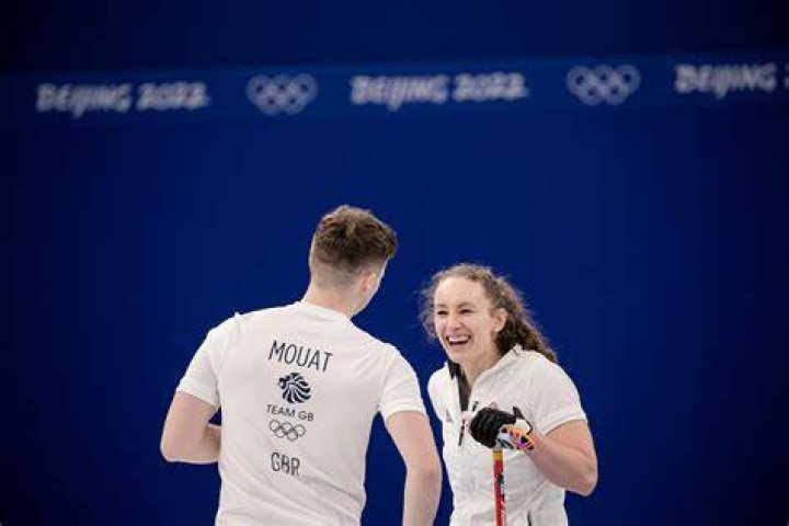 Who won mixed doubles curling Olympics 2022?