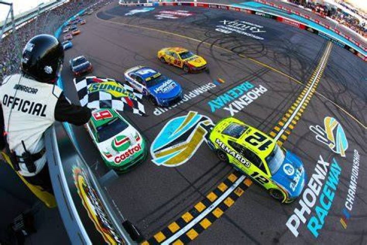 Who won NASCAR championship in 1995?