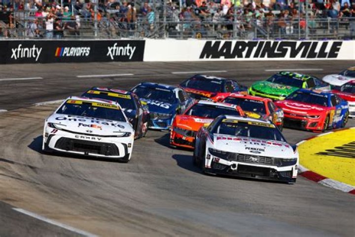 Who won NASCAR race in Martinsville last night?