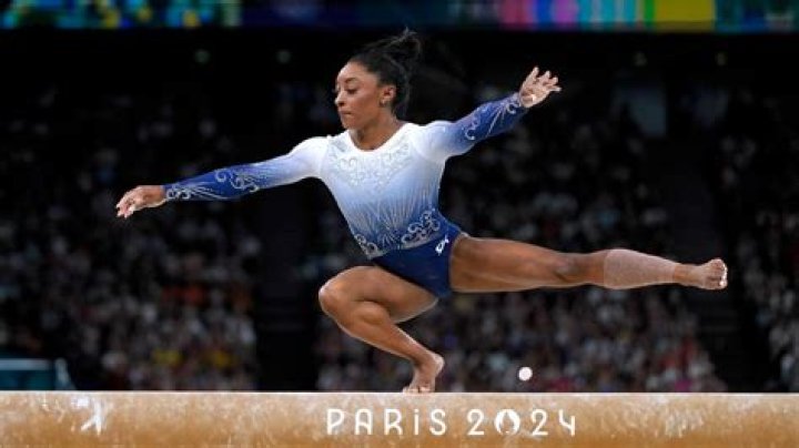 Who would replace Simone on beam?