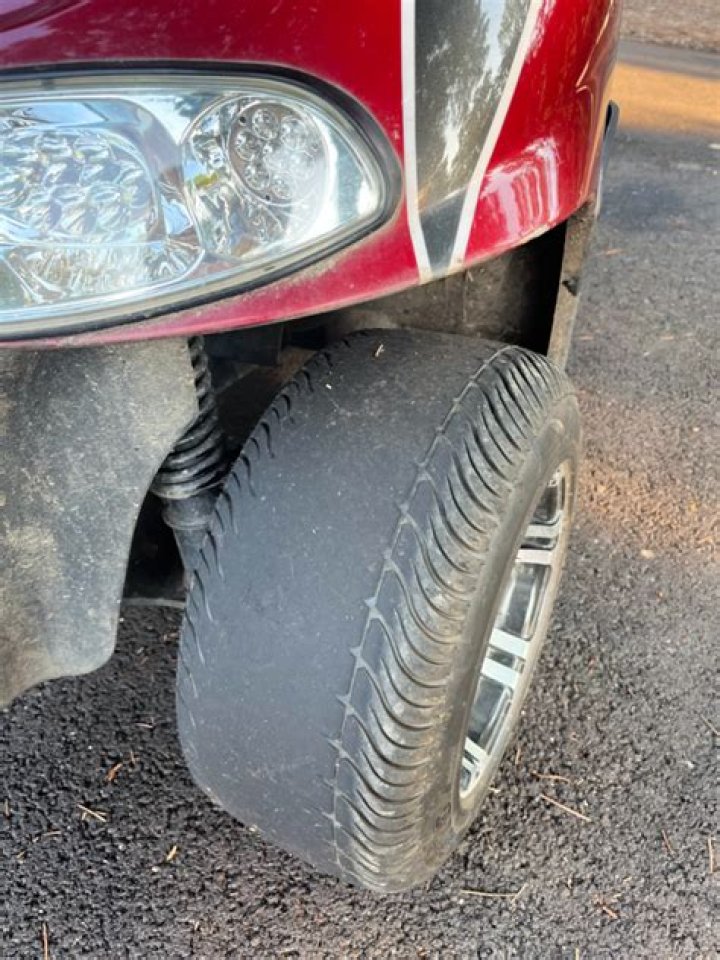 Why are my golf cart tires wearing uneven?