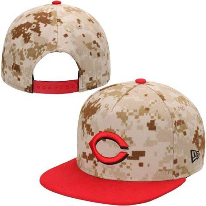 Why are Reds wearing camo hats?