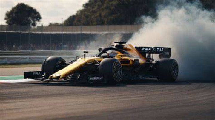 Why are some f1 cars yellow?