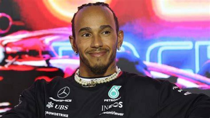 Why did Lewis Hamilton change to Mercedes?