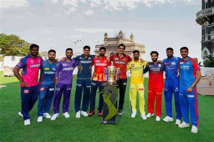 Why did RCB not retain Chahal?