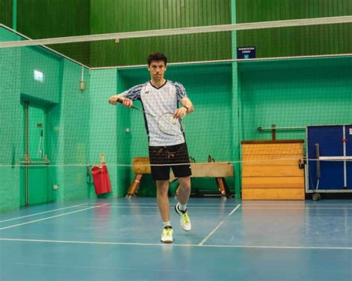 Why do badminton players need flexibility?